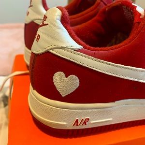 LIMITED EDITION Nike Air Force 1